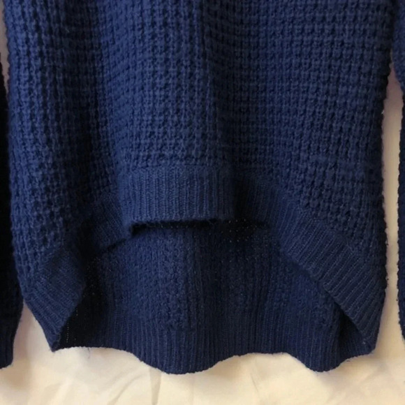 (4 for $25 deal!) Ruby & Jenna Knit Crewneck Sweater M - Picture 4 of 8